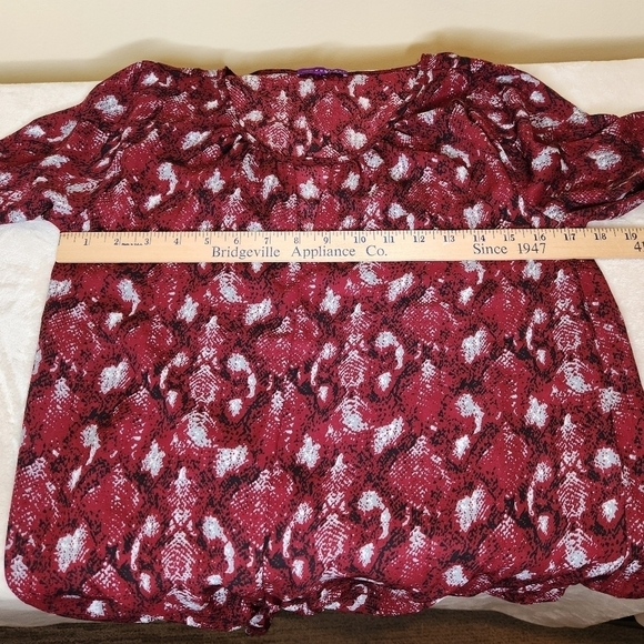 NWOT West Kei Tie Front Top Red, Gray & Black Size XS - Picture 8 of 12